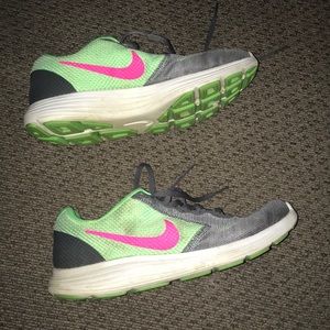 women’s bike sneakers